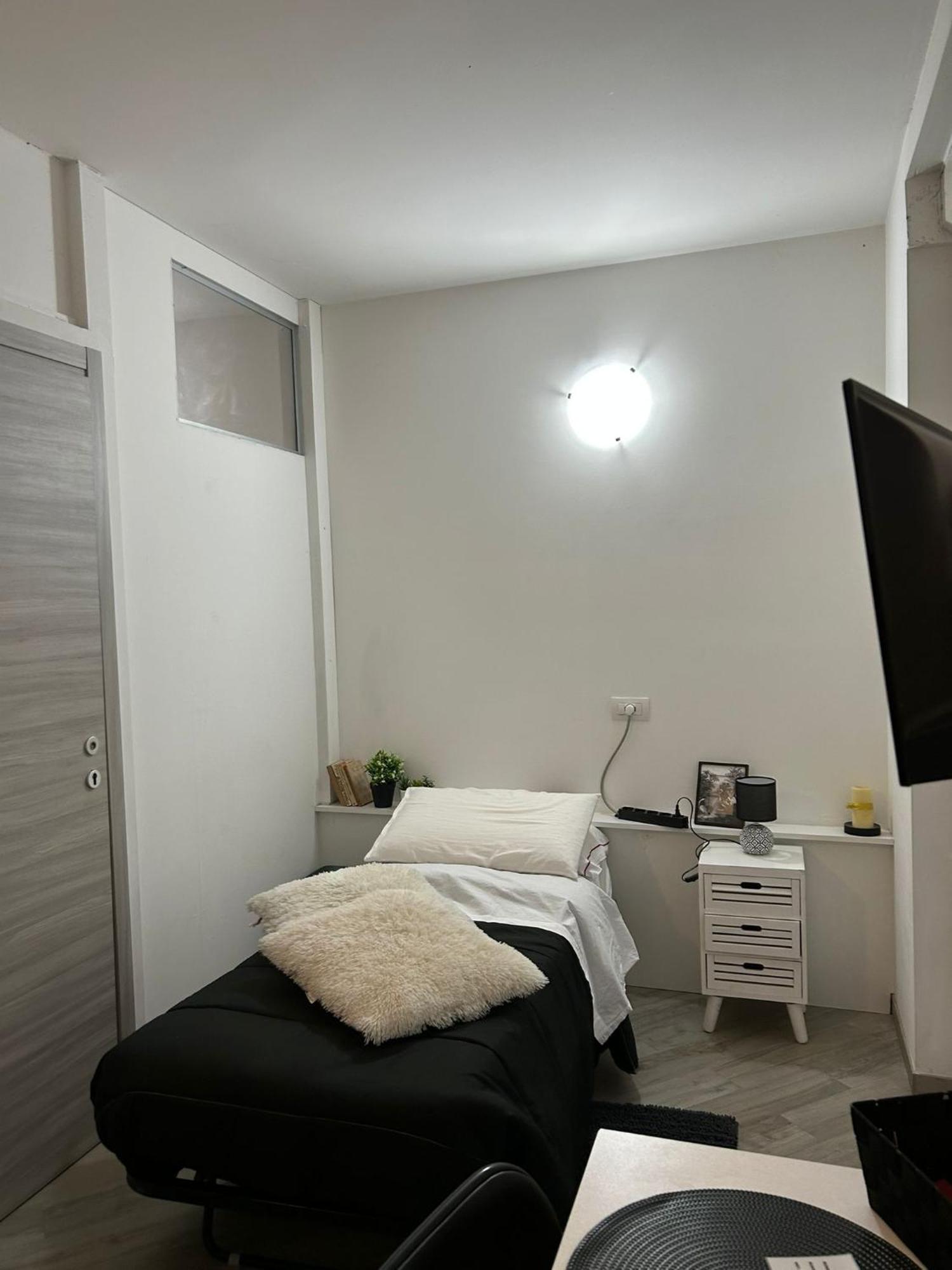 Bed and Breakfast Beb Casa Di Lia Carugo Exterior foto