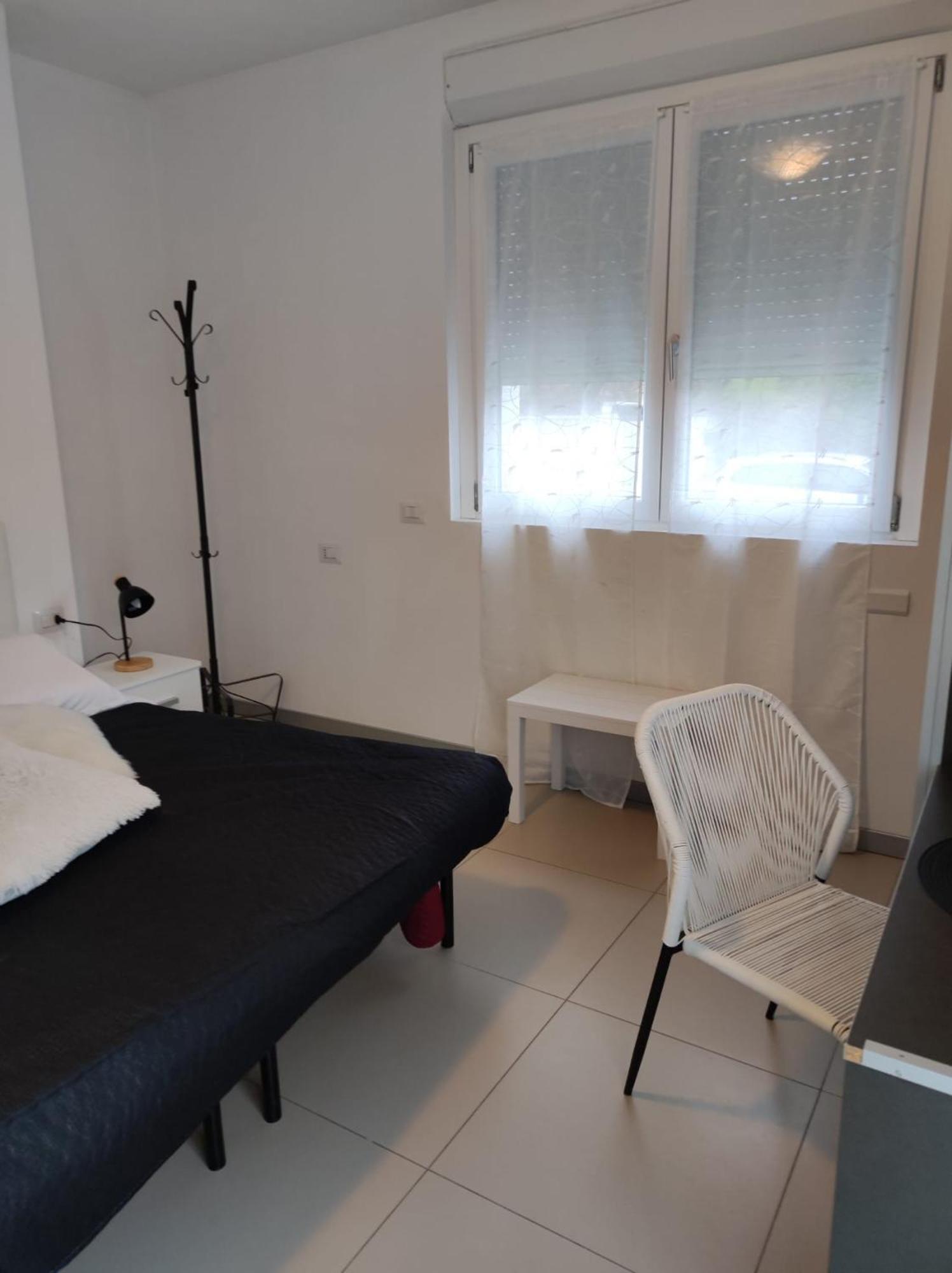 Bed and Breakfast Beb Casa Di Lia Carugo Exterior foto